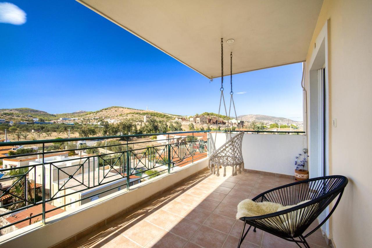Sea & Mountain Apartment Close To Port And City Lávrion Eksteriør billede
