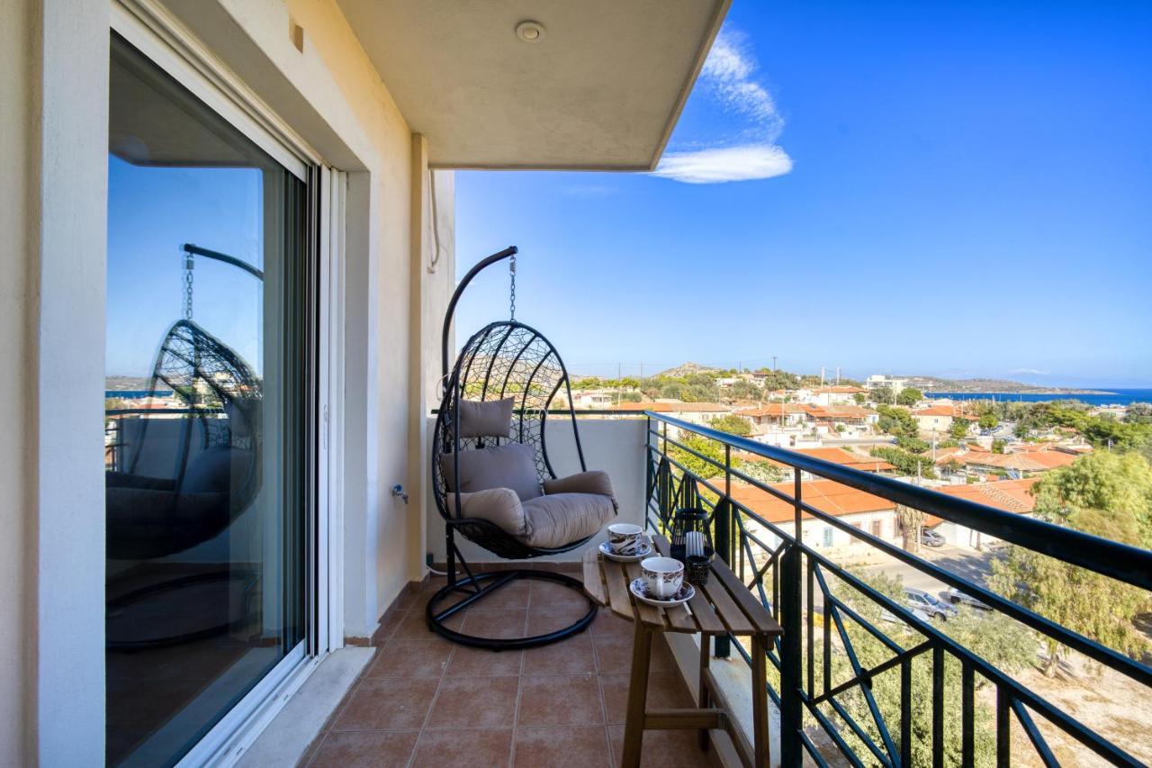 Sea & Mountain Apartment Close To Port And City Lávrion Eksteriør billede