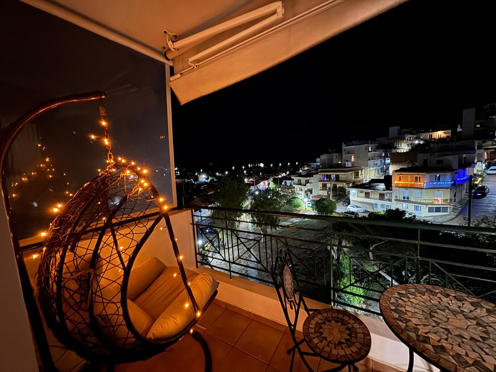 Sea & Mountain Apartment Close To Port And City Lávrion Eksteriør billede